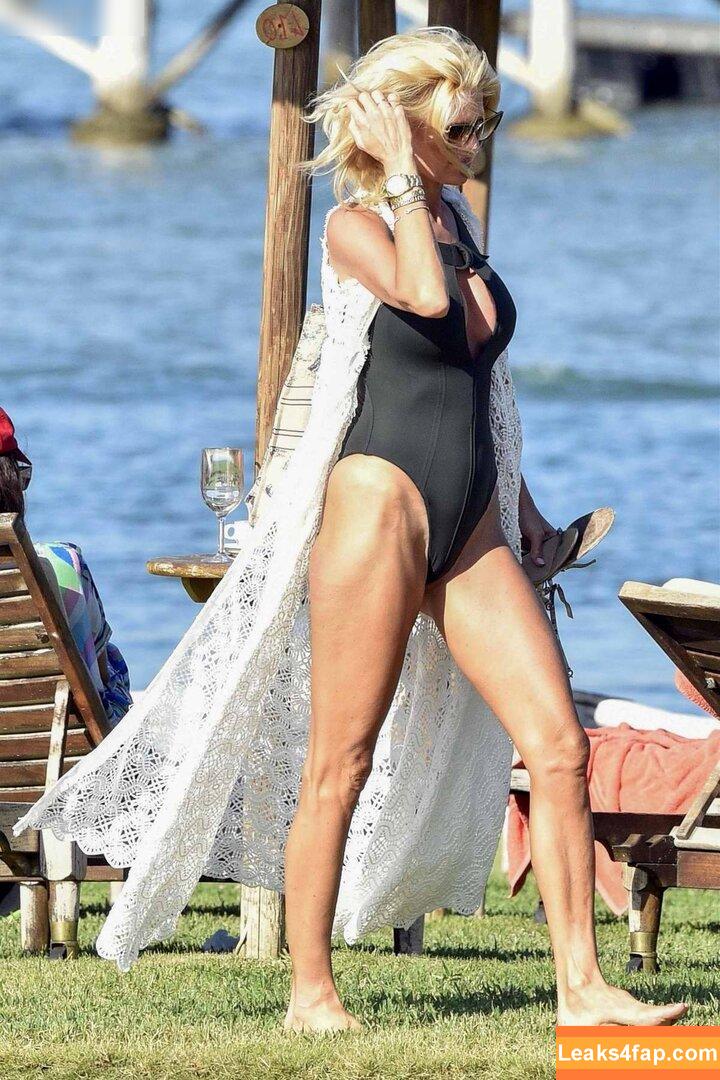 Victoria Silvstedt / vicsilvstedt / victoriasilvstedt leaked photo photo #0741