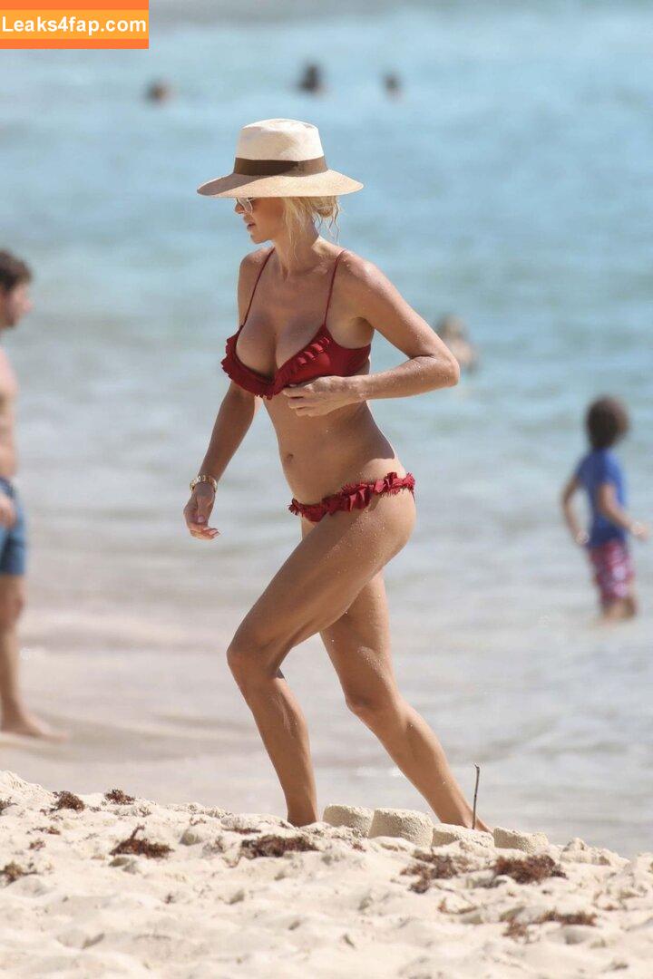 Victoria Silvstedt / vicsilvstedt / victoriasilvstedt leaked photo photo #0789