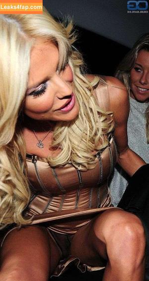 Victoria Silvstedt photo #0188