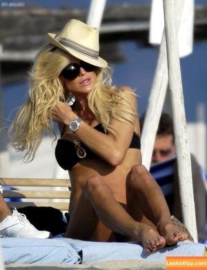Victoria Silvstedt photo #0208