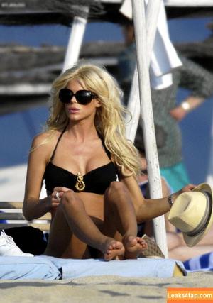 Victoria Silvstedt photo #0210