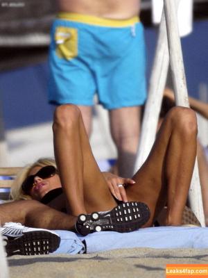 Victoria Silvstedt photo #0212