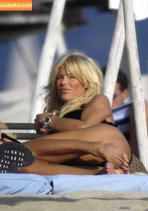Victoria Silvstedt photo #0217