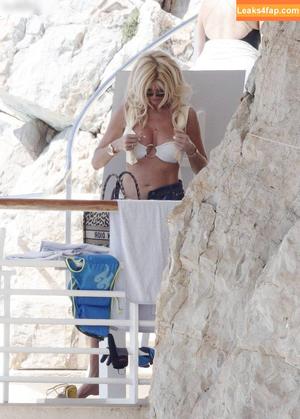 Victoria Silvstedt photo #0276