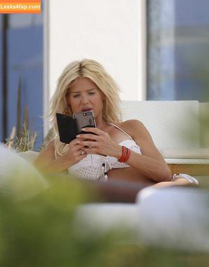 Victoria Silvstedt photo #0351