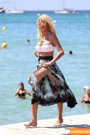 Victoria Silvstedt photo #0428