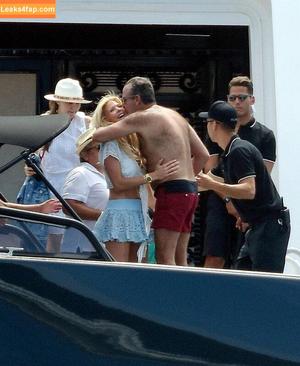 Victoria Silvstedt photo #0446