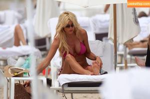 Victoria Silvstedt photo #0613