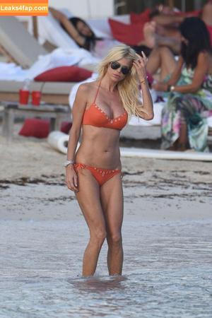 Victoria Silvstedt photo #0647