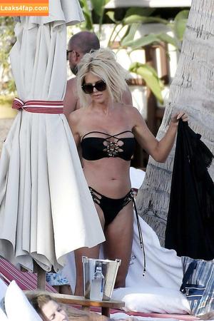 Victoria Silvstedt фото #0727