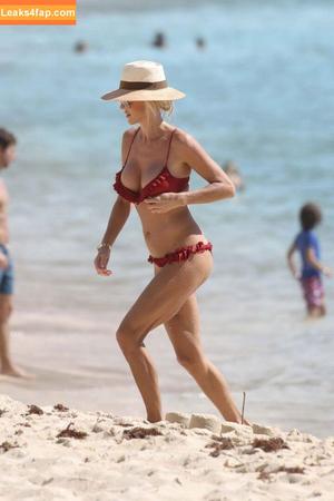 Victoria Silvstedt photo #0789