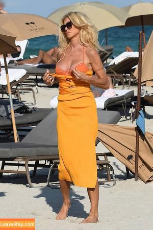 Victoria Silvstedt фото #0991