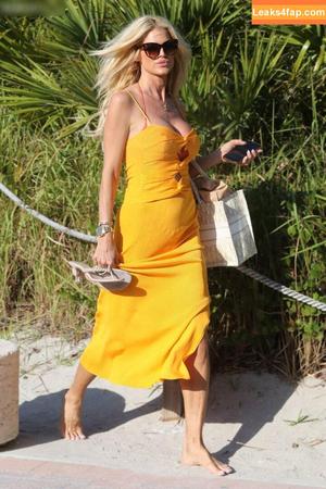 Victoria Silvstedt фото #0993