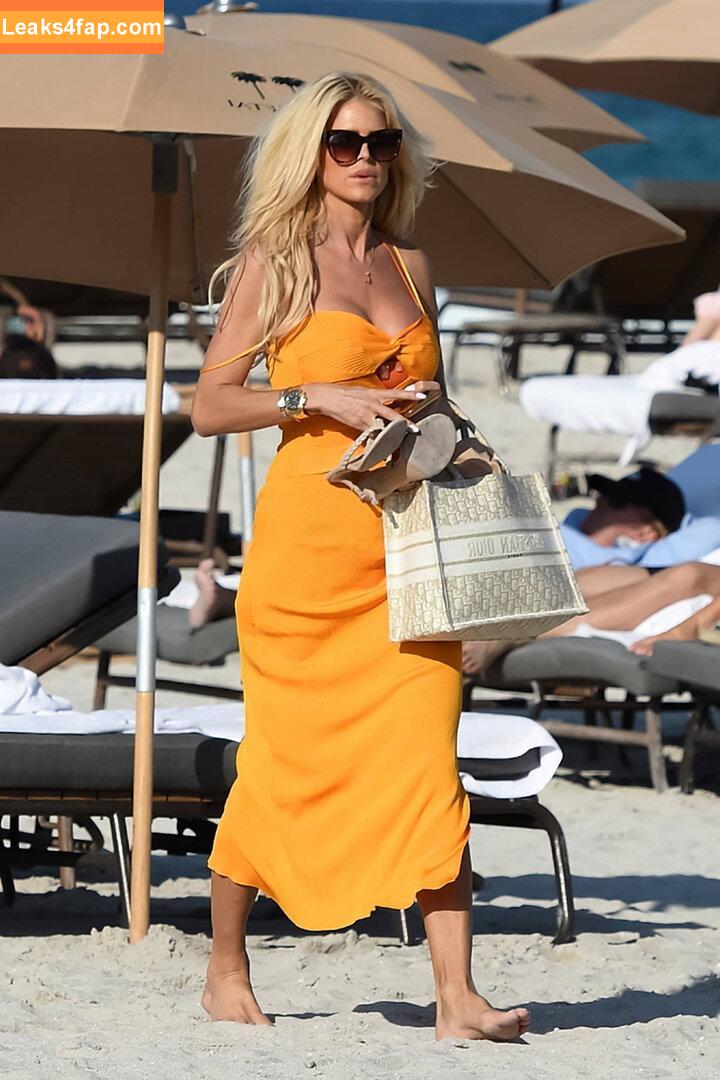 Victoria Silvstedt / vicsilvstedt / victoriasilvstedt leaked photo photo #1004
