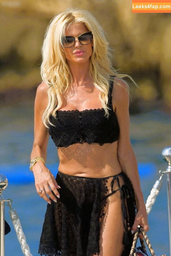 Victoria Silvstedt / vicsilvstedt / victoriasilvstedt leaked photo photo #1018
