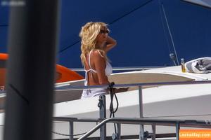 Victoria Silvstedt фото #1040