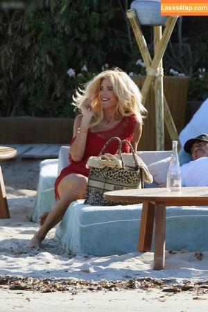 Victoria Silvstedt фото #1050
