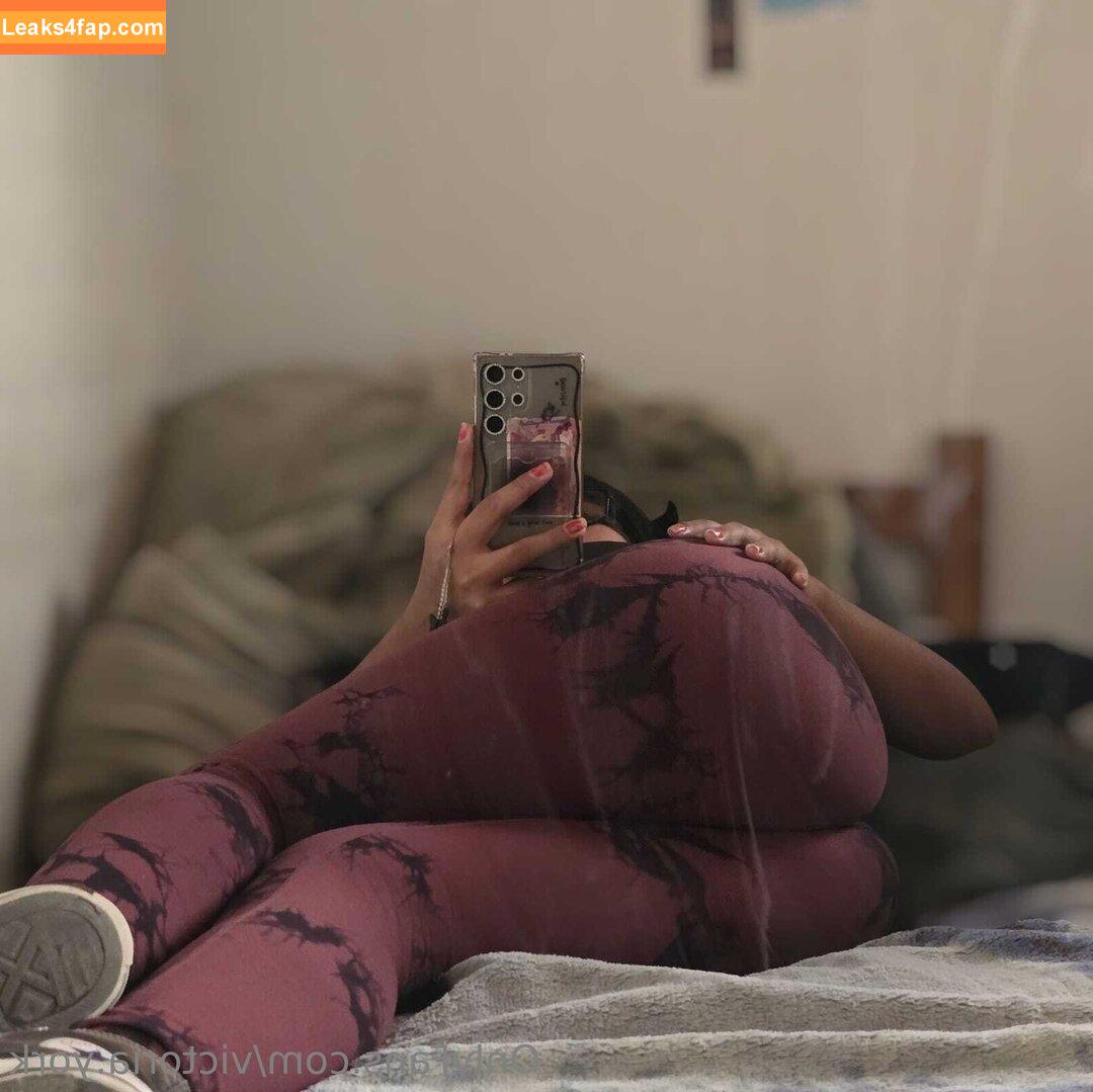 victoria.york / victoriaayyork leaked photo photo #0001