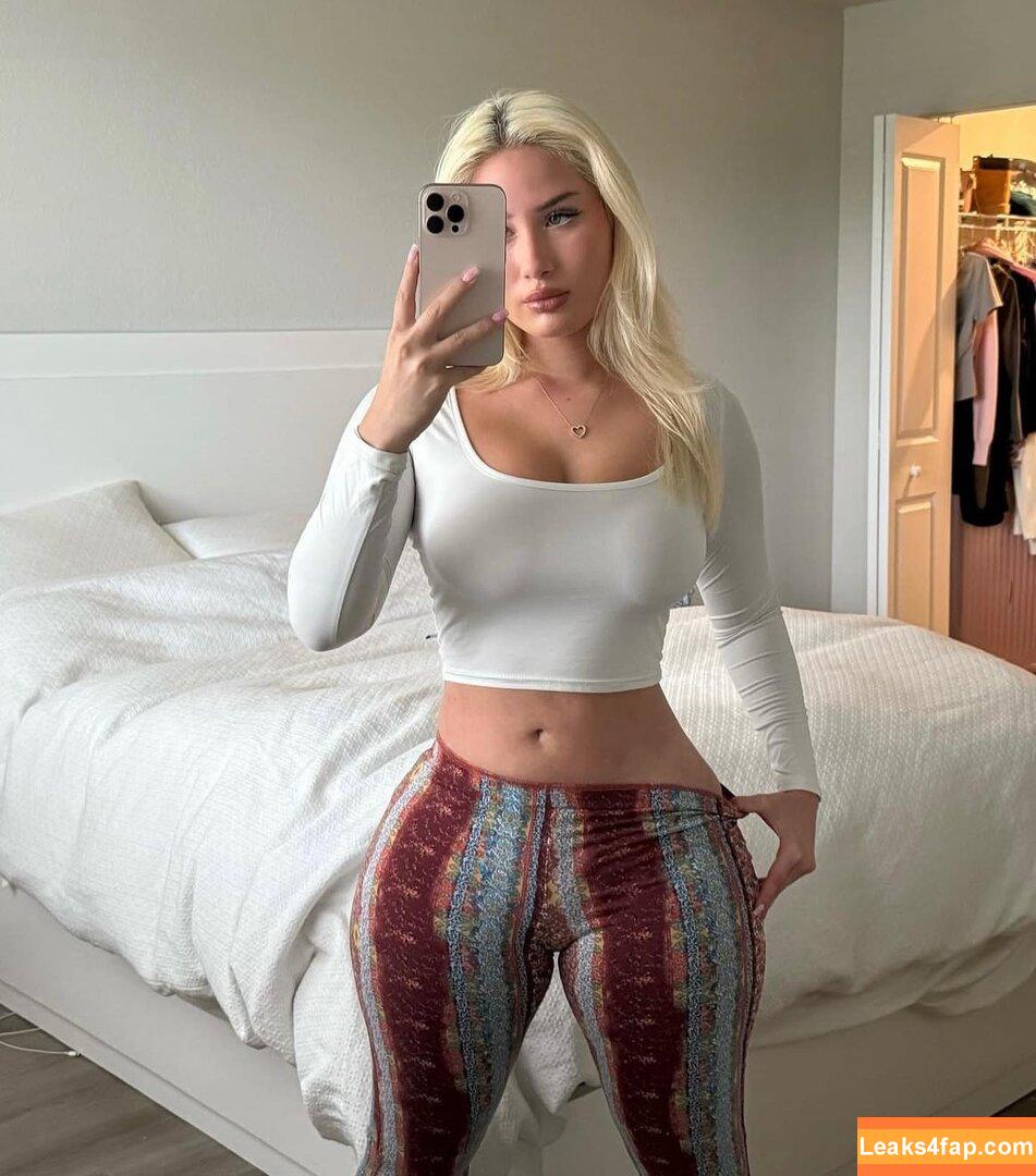 Victoriaavixen / Blondevixen / blonde.vixen2 / vitoriavixen leaked photo photo #0053