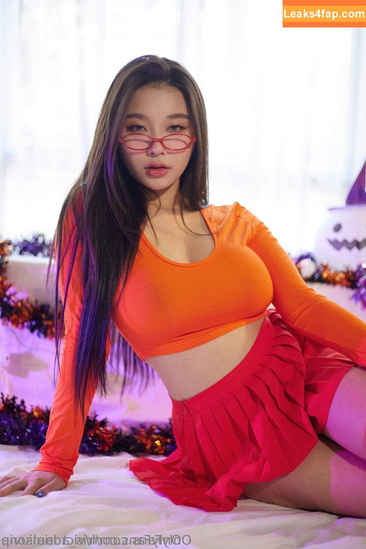 victorialiuvip / vickiiliu leaked photo photo #0031
