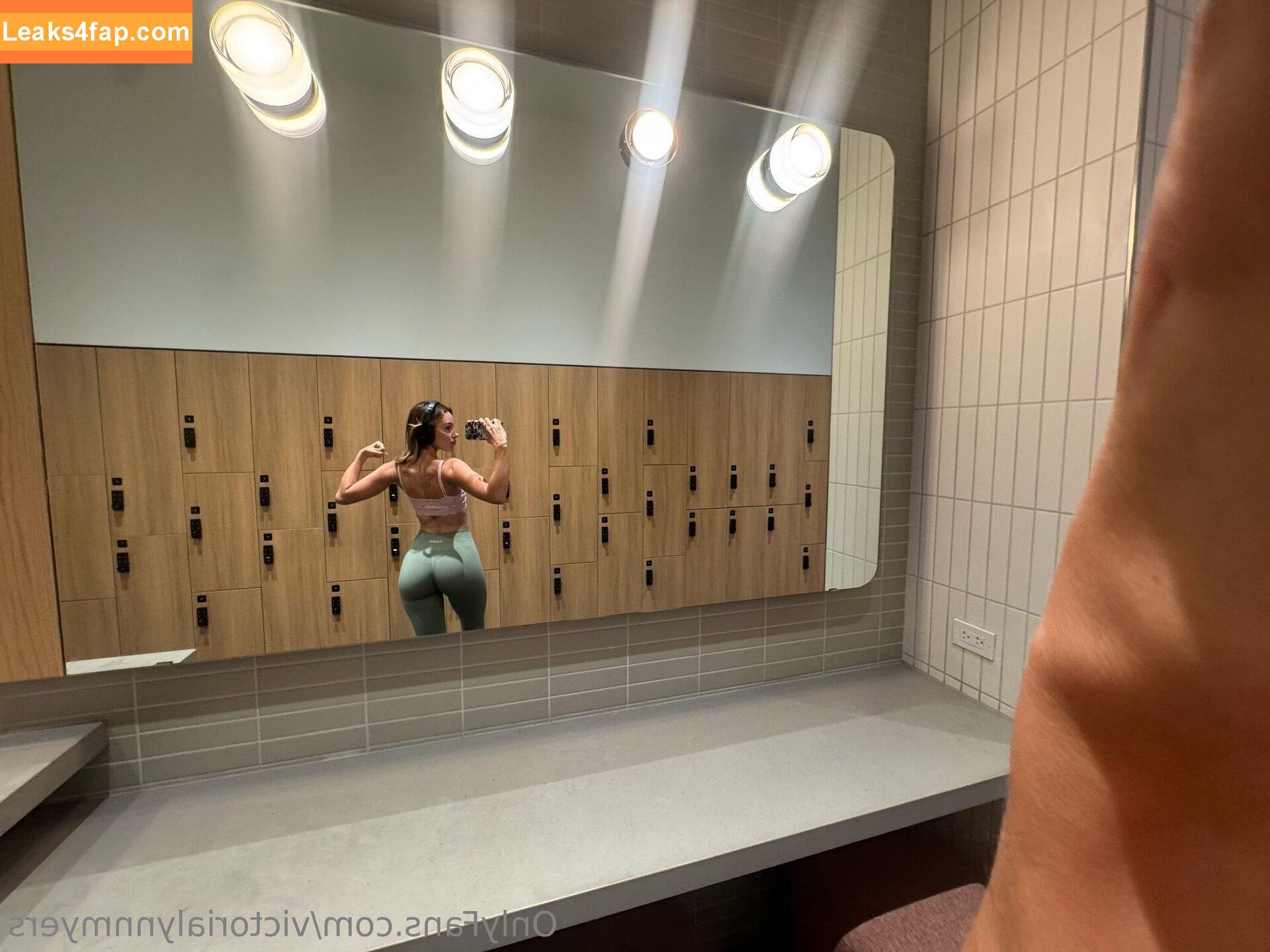 victorialynnmyers /  leaked photo photo #0015