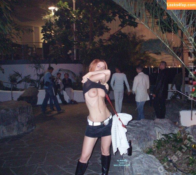 Vienna Love / Vienna_Exhib / https: leaked photo photo #0532