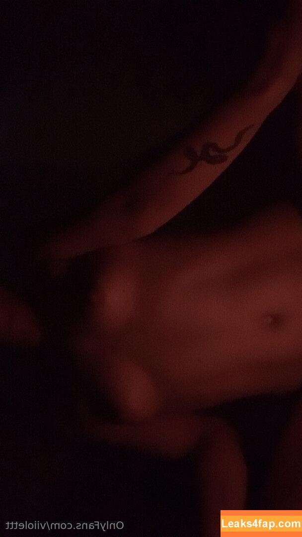 viiolettt /  leaked photo photo #0012