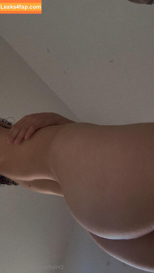 viiolettt /  leaked photo photo #0017