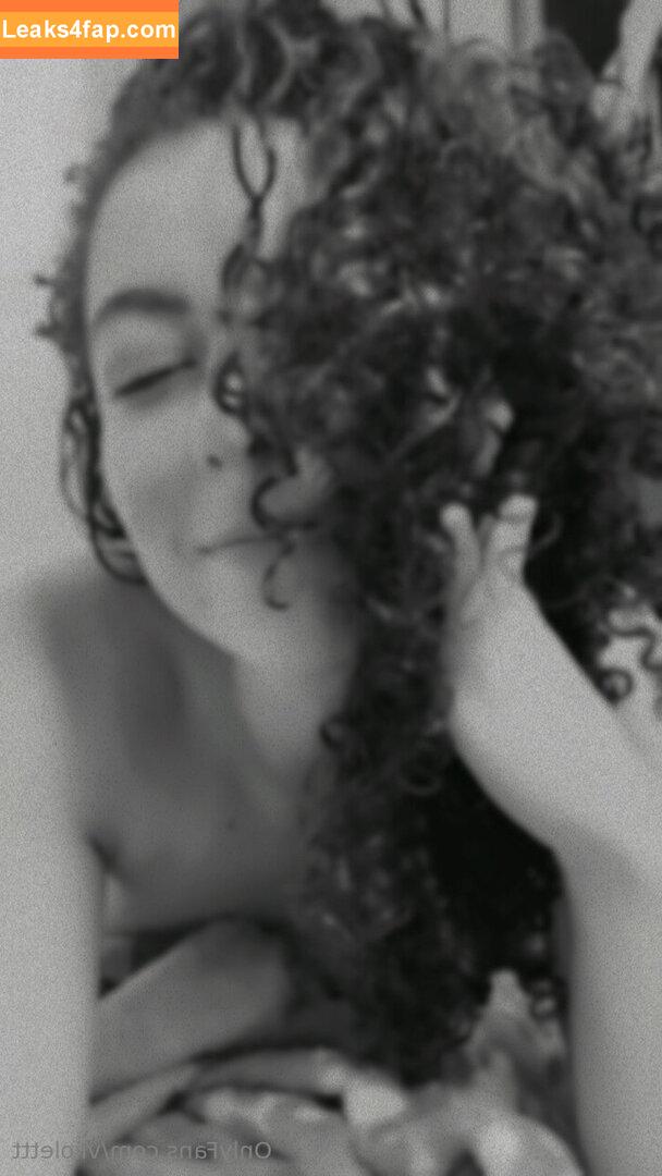viiolettt /  leaked photo photo #0022