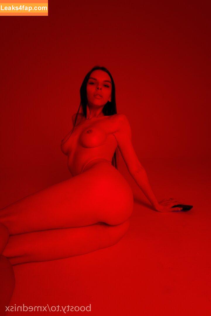 Vika Mednis / xmednisx leaked photo photo #0071