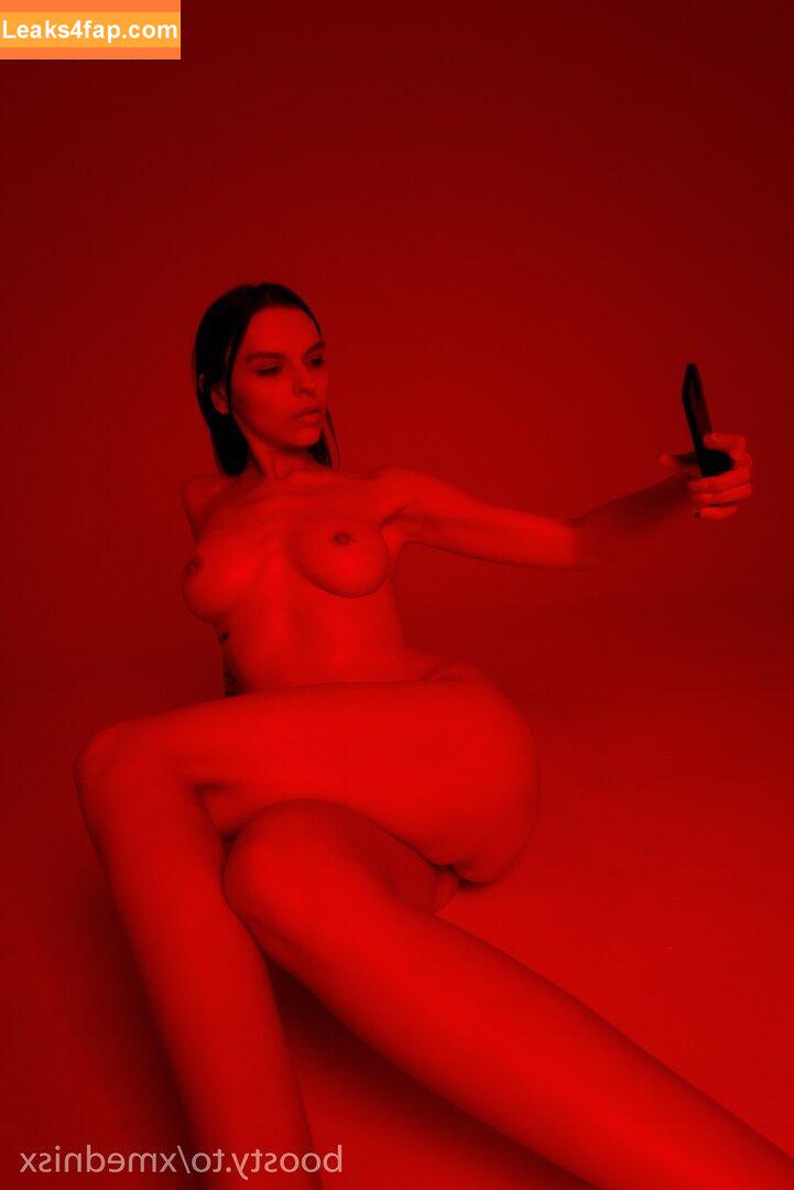 Vika Mednis / xmednisx leaked photo photo #0079