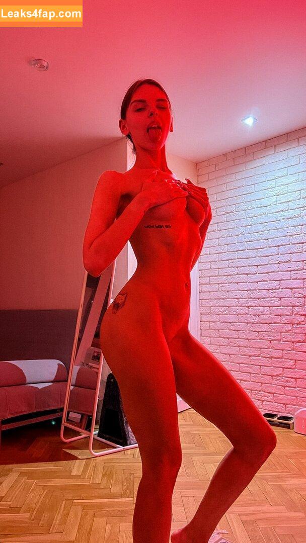 Vika Mednis / xmednisx слитое фото фото #0257