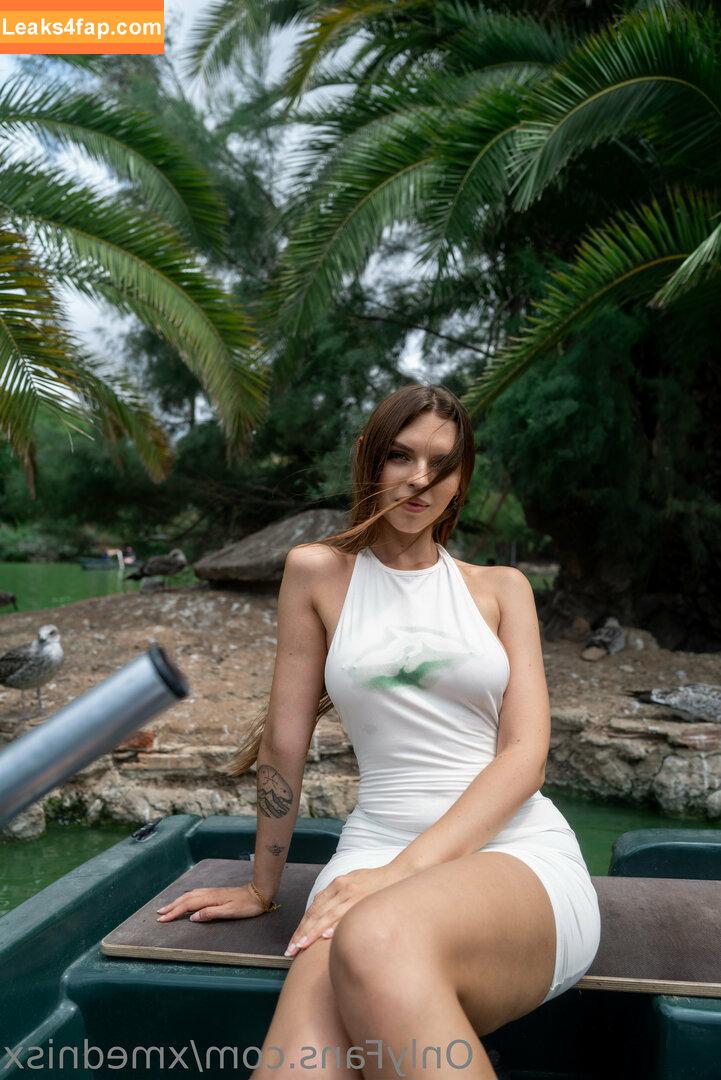 Vika Mednis / xmednisx leaked photo photo #0665