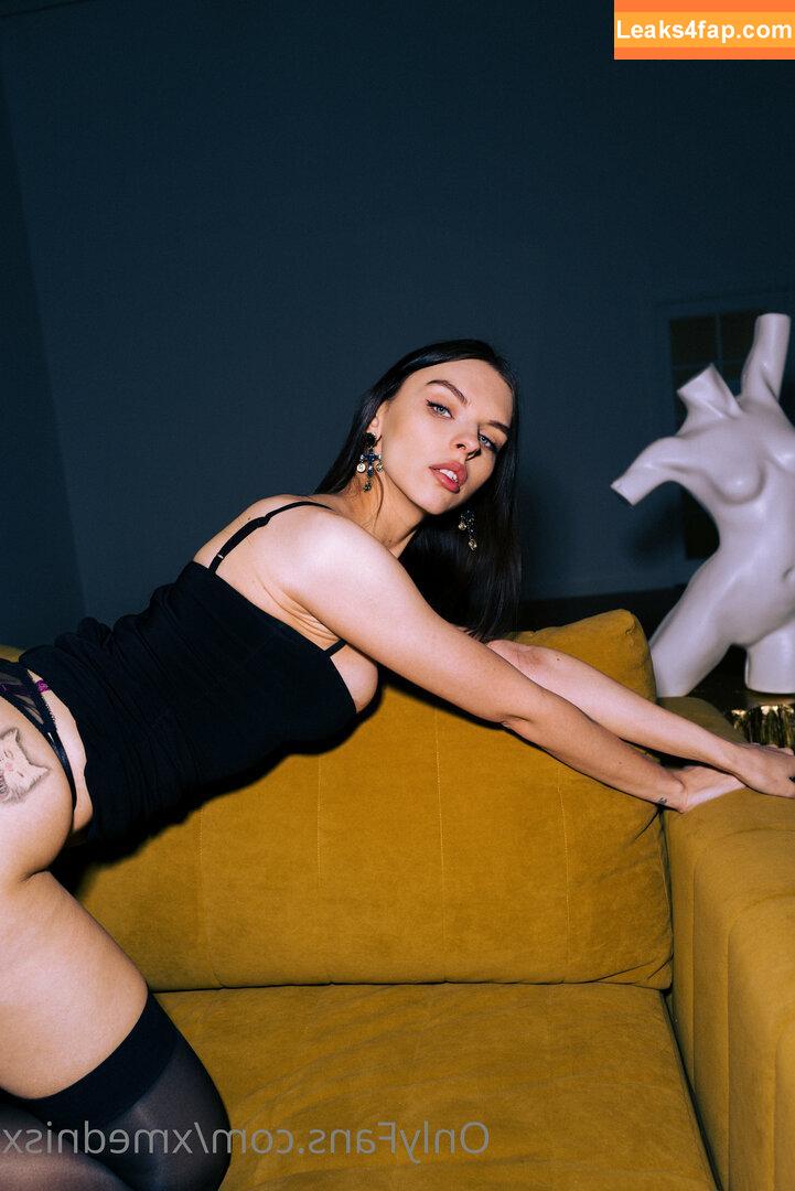 Vika Mednis / xmednisx leaked photo photo #0806