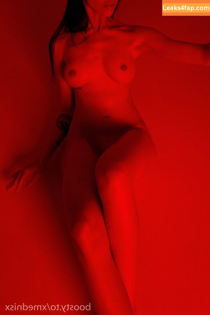 Vika Mednis / xmednisx leaked photo photo #0817