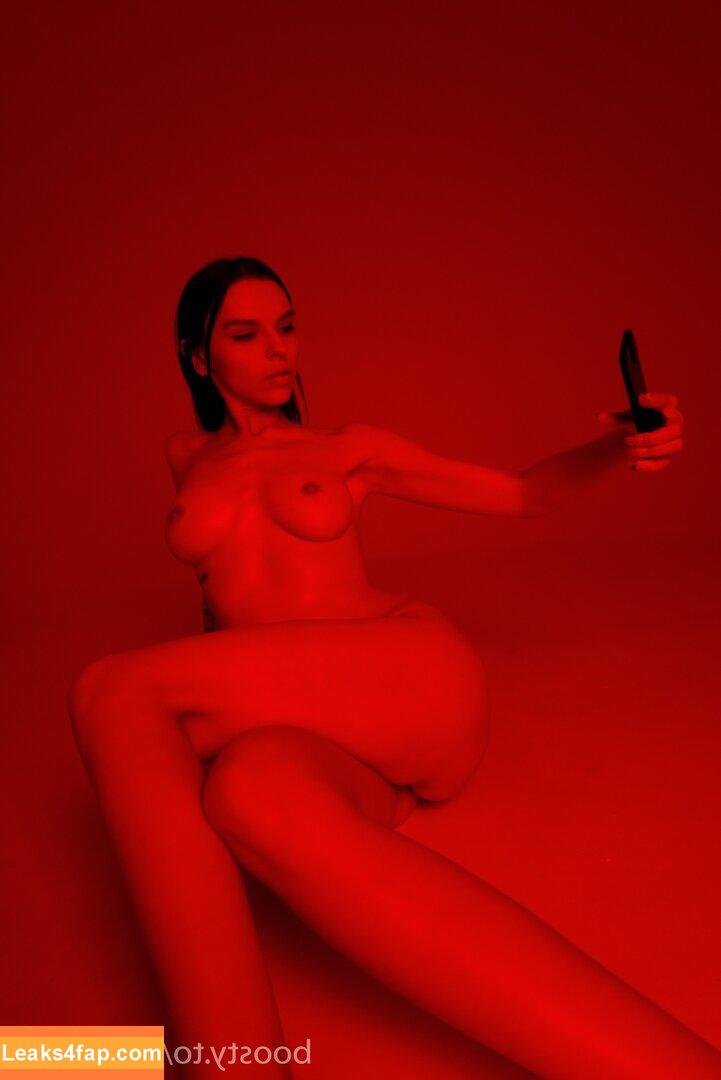 Vika Mednis / xmednisx leaked photo photo #0822