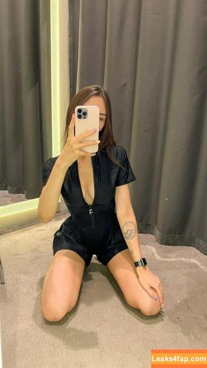 Vika Mednis photo #0209