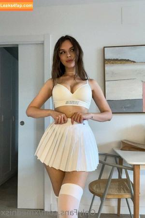 Vika Mednis photo #0349