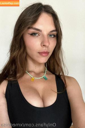 Vika Mednis photo #0615