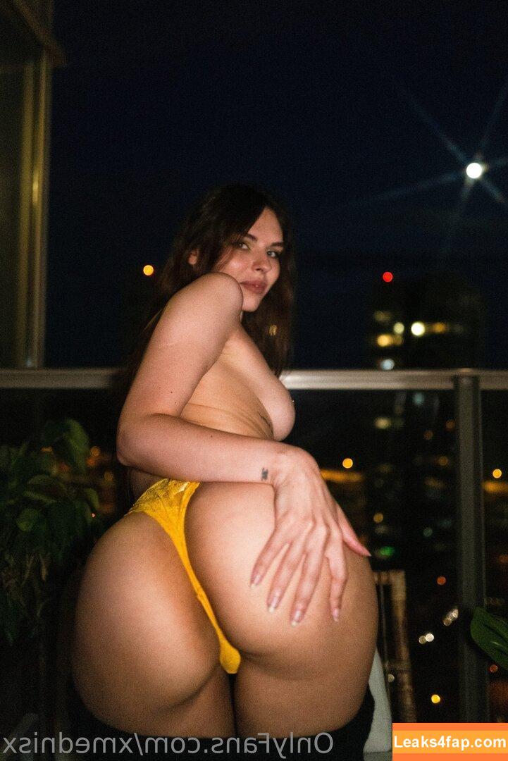 Vika Mednis / xmednisx leaked photo photo #1235