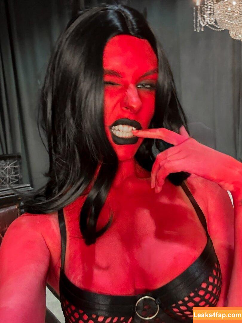 Vika Mednis / xmednisx leaked photo photo #1249