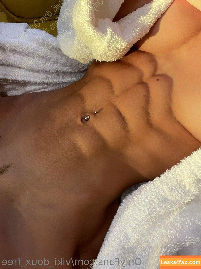 viki_doux /  leaked photo photo #0371