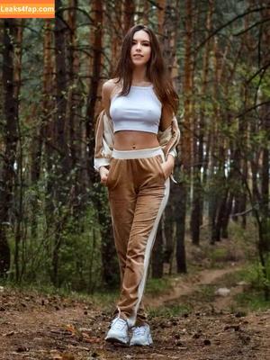 Viki Virgo photo #0161