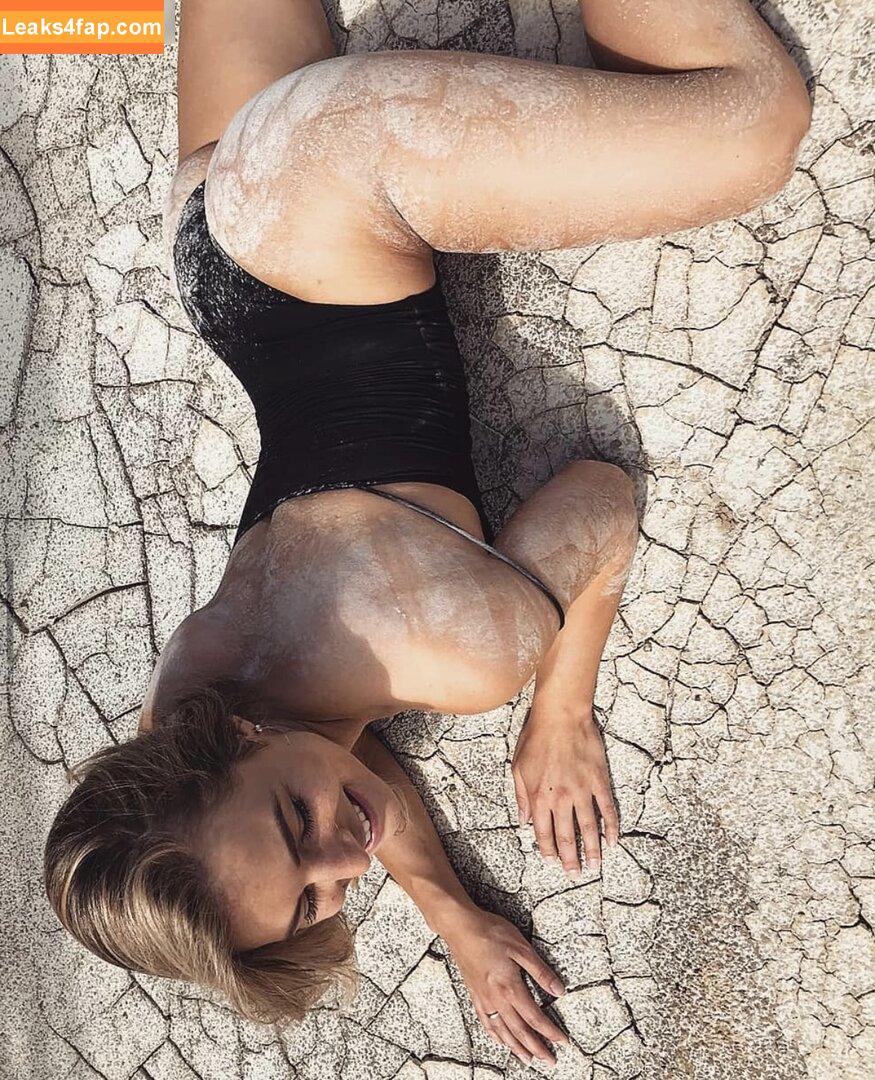 Viktoria Fischer / viktoriia.fischer слитое фото фото #0293