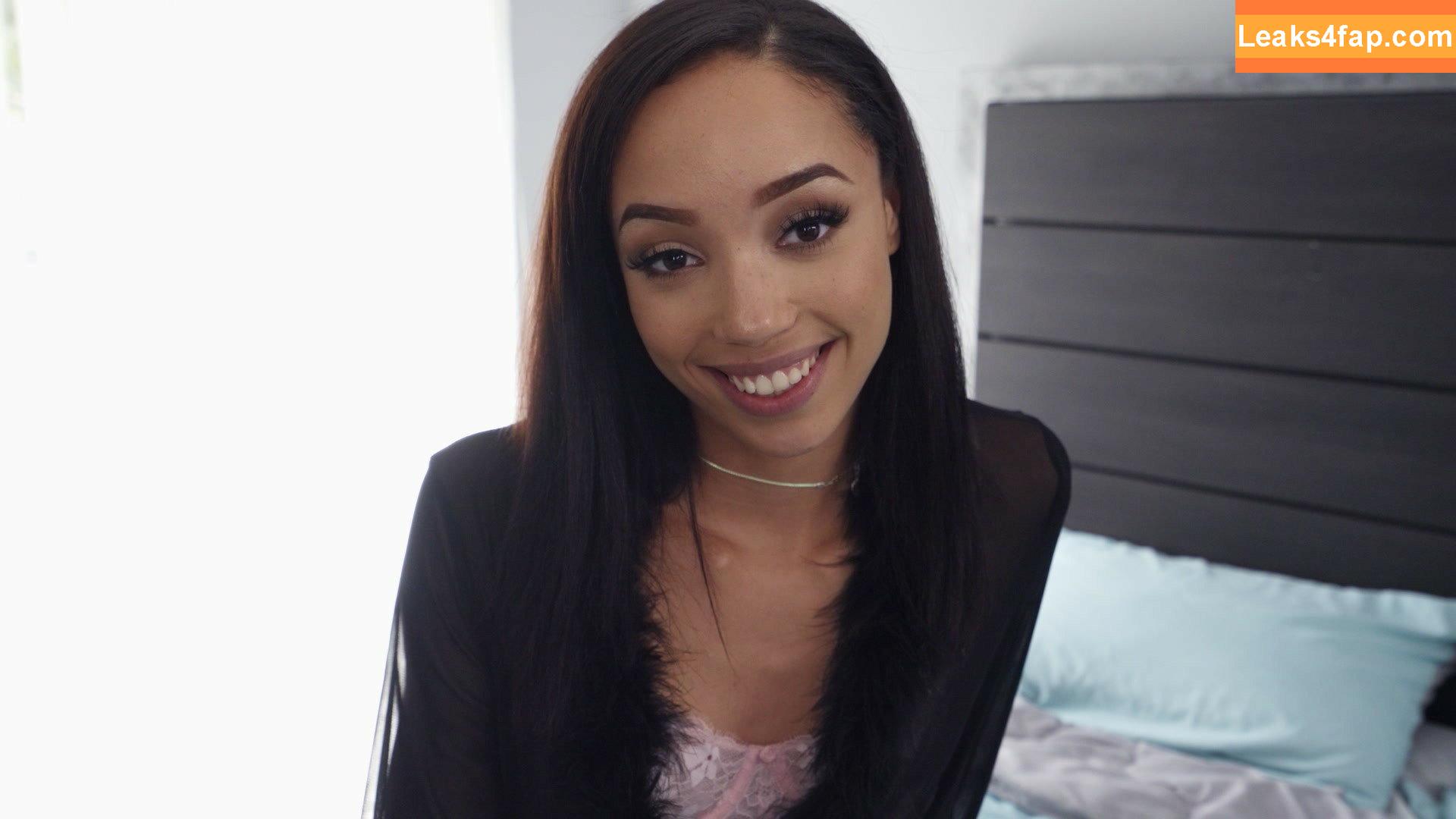 Vina Sky / vinabambina / vinaskyy слитое фото фото #0855