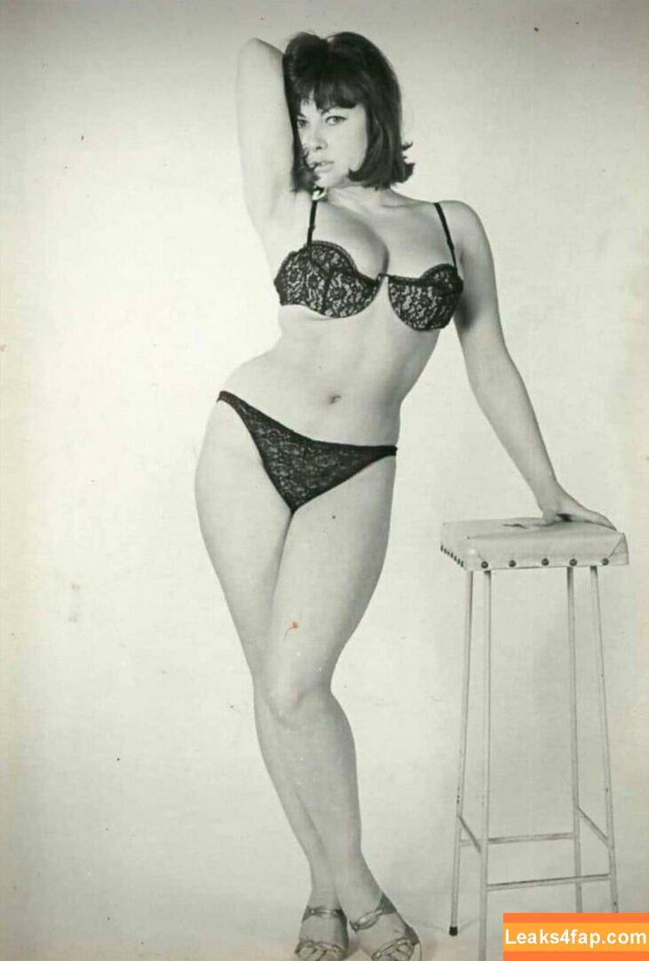 Vintage English Pinups / pinup_vintage_gallery leaked photo photo #0050