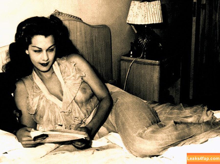 Vintage English Pinups / pinup_vintage_gallery leaked photo photo #0134