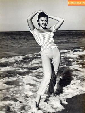 Vintage English Pinups photo #0216