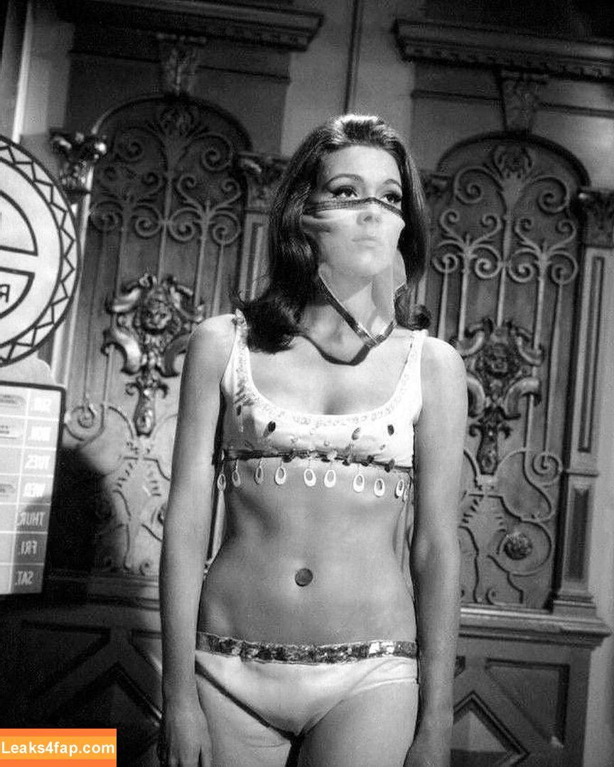 Vintage Sexy Celebs / vintagemoviestars leaked photo photo #0043