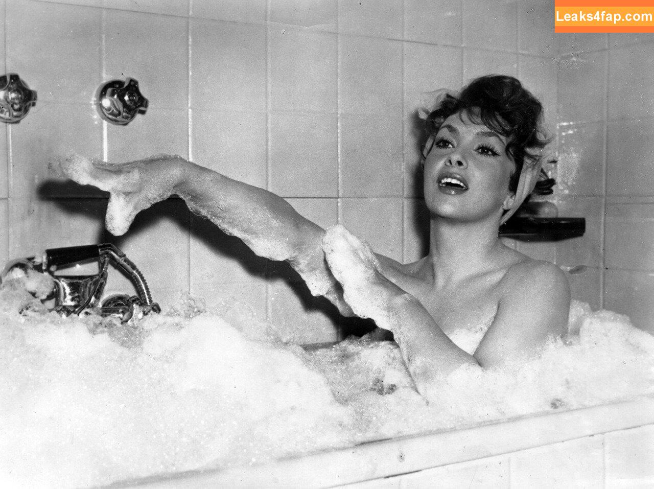 Vintage Sexy Celebs / vintagemoviestars leaked photo photo #0078